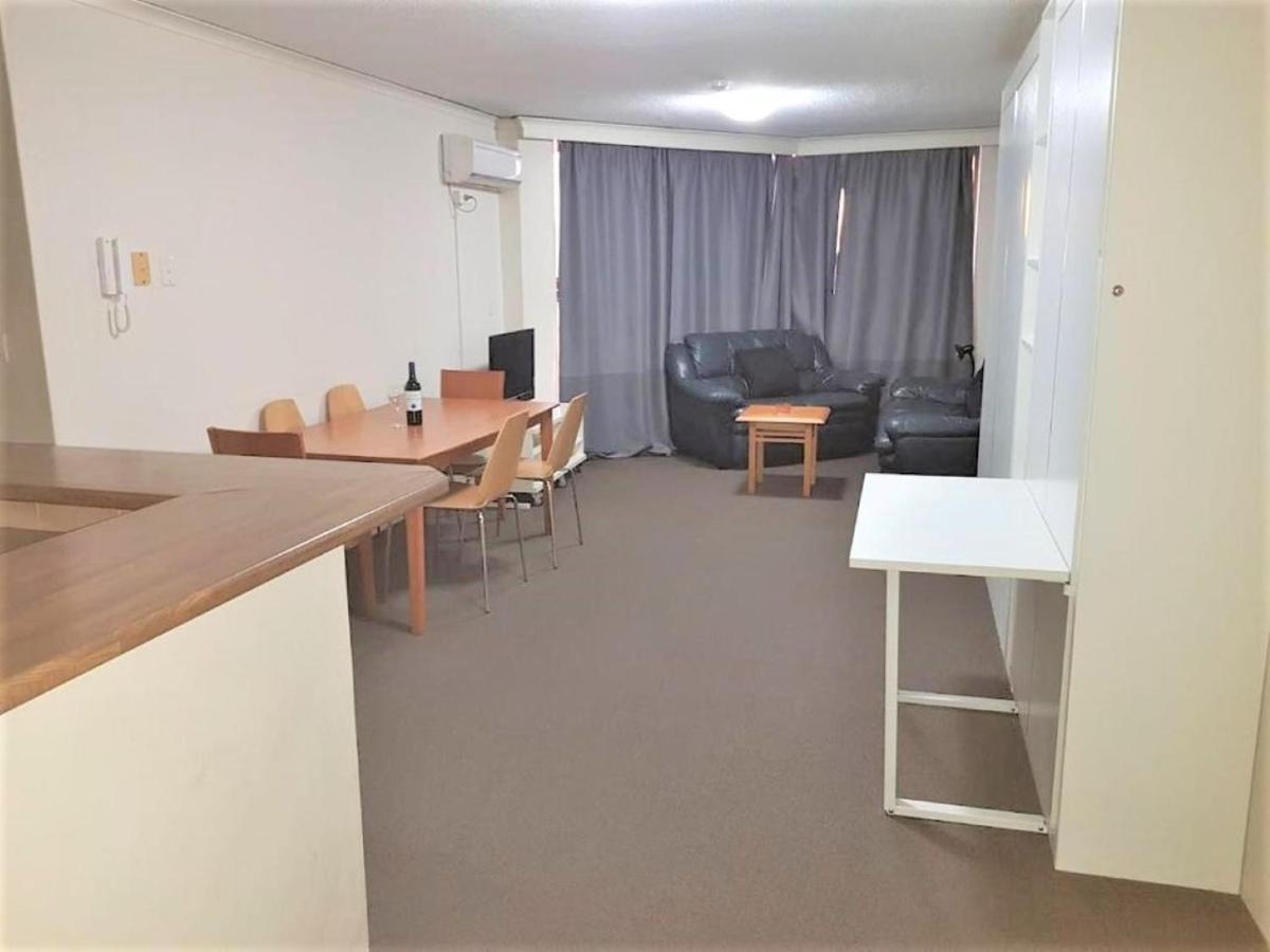 Accommodation Sydney - Kent Street Sydney Cbd Top Floor 2 Bedroom Apartment With Balcony מראה חיצוני תמונה